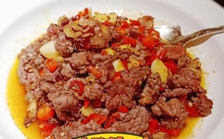 青椒炒牛肉的做法湘菜视频（青椒炒牛肉的做法湘菜视频教程）