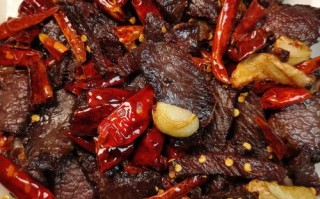 青椒炒牛肉看做法（青椒炒牛肉做法步骤）