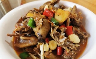 常德青椒炒牛肉的做法（湖南青椒炒牛肉的做法）