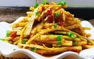 竹笋腌菜炒肉做法（竹笋炒腌菜味好吃吗）