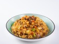 青椒炒牛肉饭做法（青椒炒牛肉饭做法大全）