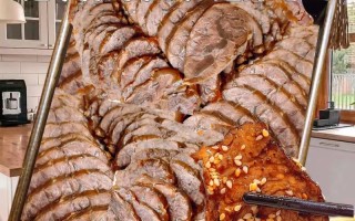 茄子青椒炒牛肉做法（茄子青椒炒肉的做法窍门）