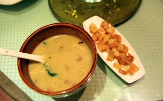 回家吃饭白斩鸡的做法（白斩鸡的菜谱）