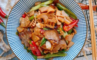 泡发竹笋干炒肉的做法（泡发 笋干）