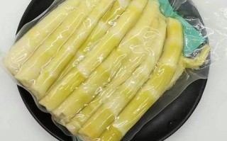 袋装小竹笋炒肉的做法大全（袋装竹笋怎么炒才好吃简单又好吃）