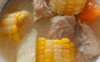 排骨和玉米怎么炖好吃（排骨和玉米怎么炖好吃视频）