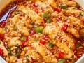 川菜白斩鸡的做法视频（川菜白斩鸡的做法视频窍门）