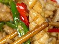 鱿鱼花怎么做才好吃（鱿鱼花怎么做好吃又简单的家常做法须）