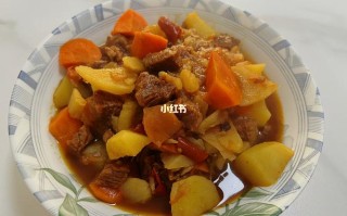 牛肉炒土豆青椒做法视频（土豆青椒烧牛肉）