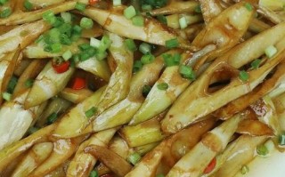 肉炒小竹笋做法（肉炒小竹笋的做法）