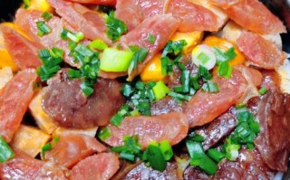 鱼香肉丝煲仔饭的做法（鱼香煲仔饭图片）