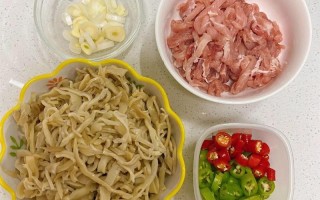 干竹笋炒肉的做法大全（竹笋干炒肉图片）