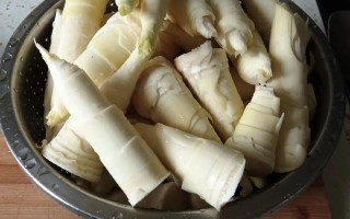 火锅竹笋炒肉做法（火锅竹笋炒肉做法窍门）