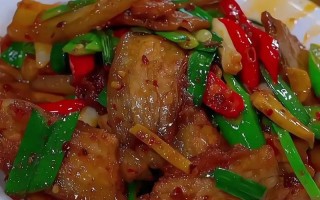 四川回锅肉的家常做法（正宗四川回锅肉的做法）