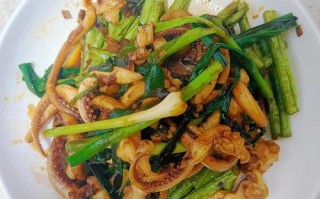 豆角炒鱿鱼做法大全（豆角炒鱿鱼做法大全视频）