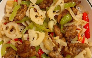 莲藕炒肉做法（莲藕炒肉片做法）