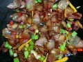 生的熏肉怎么做好吃（生熏肉的做法）