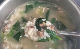 菠菜香菇的做法大全（菠菜香菇的做法大全视频）