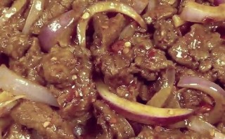 圆葱的做法大全家常（圆葱的做法还有哪些家常做法）