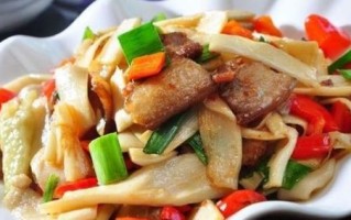酒糟竹笋炒肉做法大全（酒糟笋的做法）