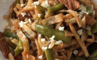 豆角烩饼的家常做法（豆角烩菜图片）