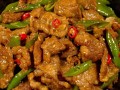 青椒炒嫩牛肉的做法（青椒炒牛肉的做法大全家常窍门窍门）