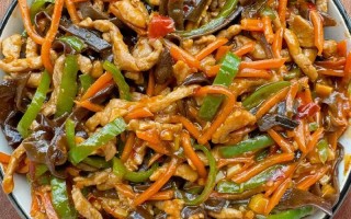 鱼香肉丝川菜的做法（鱼香肉丝川菜的做法大全）