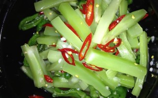 竹笋香菇炒肉的做法（竹笋香菇炒肉片）