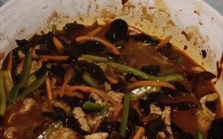 鱼香肉丝饭的做法（鱼香肉丝米饭怎么做）