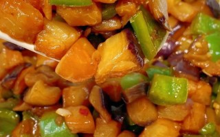 茄子丁怎么炒好吃（茄子丁怎么炒好吃家常做法）
