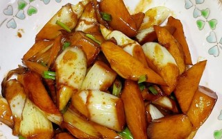 油焖茭白怎么做好吃（油焖茭白要焯水吗）