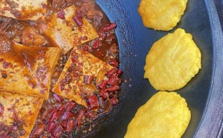 玉米锅贴饼子的做法（玉米锅贴饼子的做法视频）