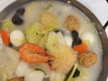 家常三鲜锅仔的做法（饭店的三鲜锅仔）