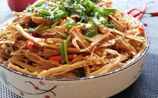 肉炒竹笋干的做法（竹笋干炒肉图片）