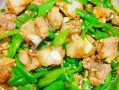 青椒排骨的做法大全（青椒排骨的做法大全家常）