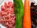 四川鱼香肉丝的做法（四川鱼香肉丝的做法家常菜视频）