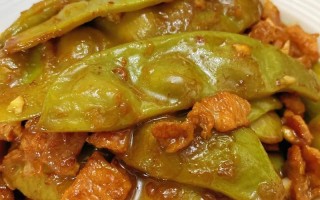 油焖豆角的做法大全（油豆角焖面的家常做法窍门）