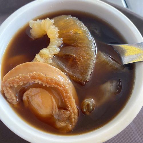闽菜佛跳墙做法（闽式佛跳墙的做法）-第4张图片-窝头美食网