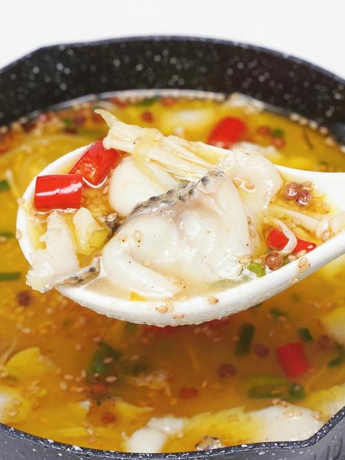 长沙苗族酸汤鱼的做法(苗家酸汤鱼配菜)-第5张图片-窝头美食网 长沙苗族酸汤鱼的做法(苗家酸汤鱼配菜)-第5张图片-窝头美食网