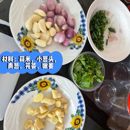 广西白斩鸡做法（广西白斩鸡怎么做）-第5张图片-窝头美食网
