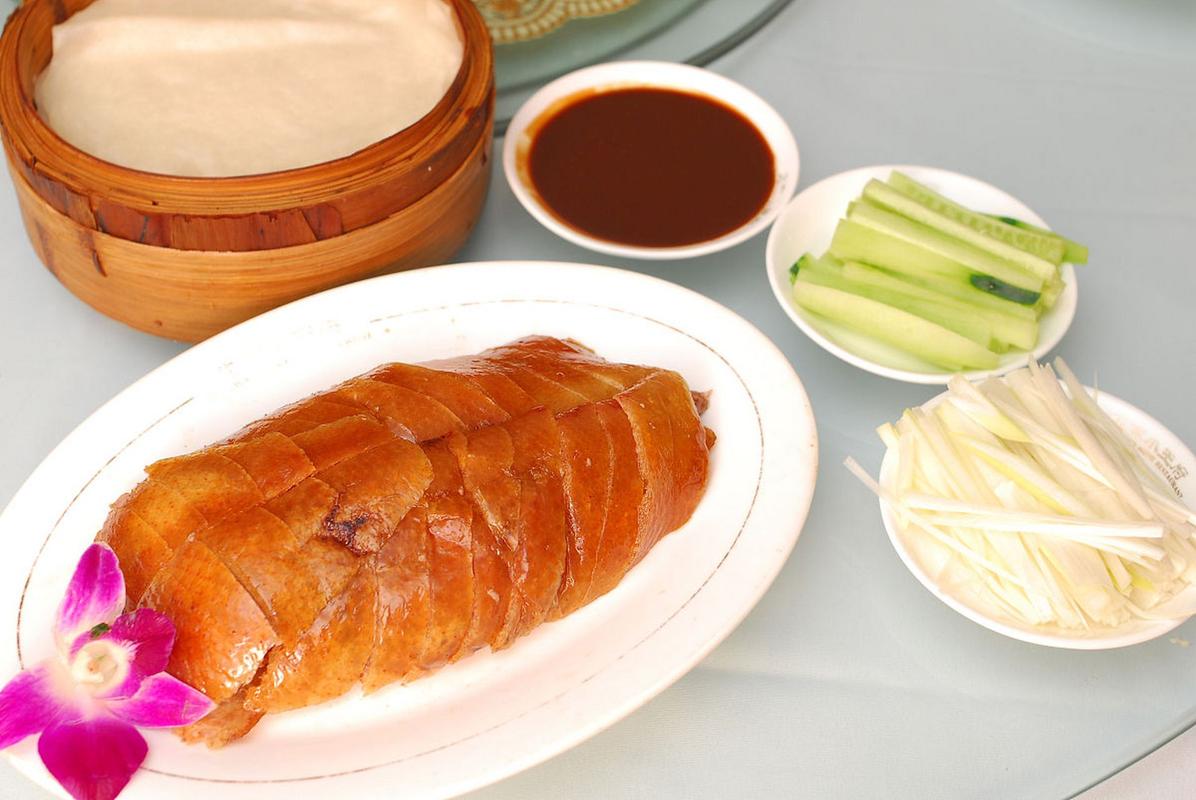 白斩鸡的商业做法(白斩鸡的制作)-第3张图片-窝头美食网 白斩鸡的商业做法(白斩鸡的制作)-第3张图片-窝头美食网