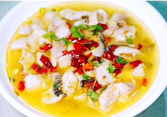 酸汤鱼猪肚的做法(酸辣鱼肚汤)-第2张图片-窝头美食网 酸汤鱼猪肚的做法(酸辣鱼肚汤)-第2张图片-窝头美食网