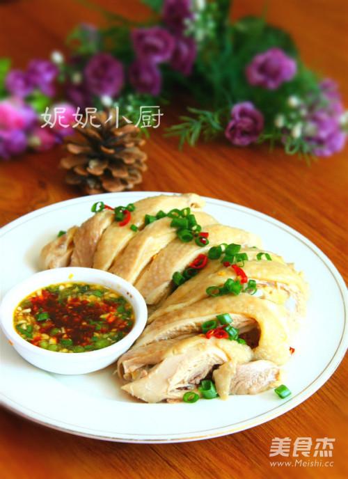 白斩鸡云南做法(白斩鸡正宗)-第1张图片-窝头美食网 白斩鸡云南做法(白斩鸡正宗)-第1张图片-窝头美食网
