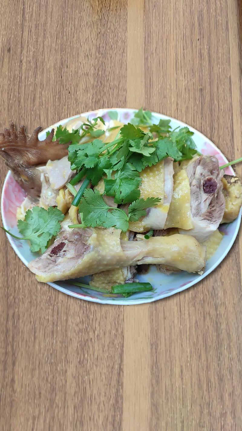 台湾白斩鸡做法(白斩鸡做法视频教程)-第7张图片-窝头美食网 台湾白斩鸡做法(白斩鸡做法视频教程)-第7张图片-窝头美食网