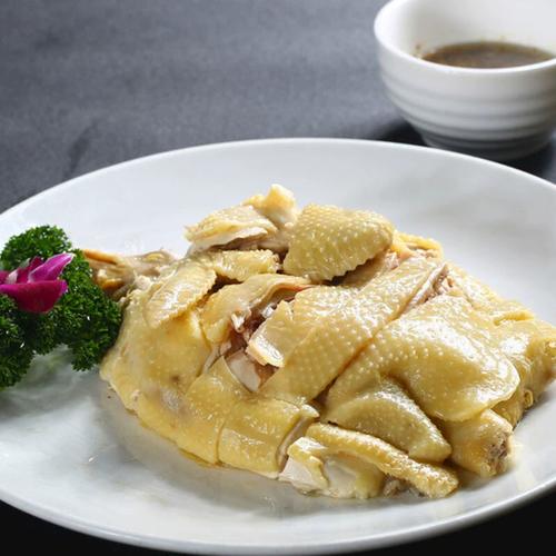 新疆白斩鸡做法(白斩鸡做法和配料视频)-第3张图片-窝头美食网 新疆白斩鸡做法(白斩鸡做法和配料视频)-第3张图片-窝头美食网