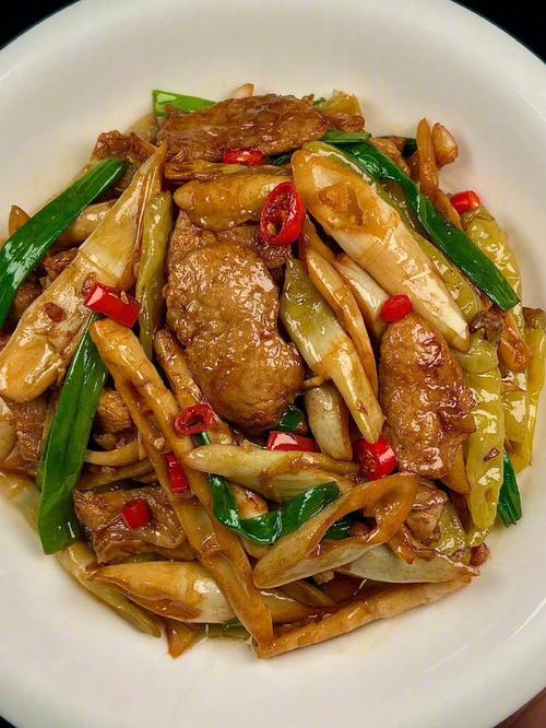 竹笋炒肉做法步骤（竹笋炒肉简单做法）-第7张图片-窝头美食网