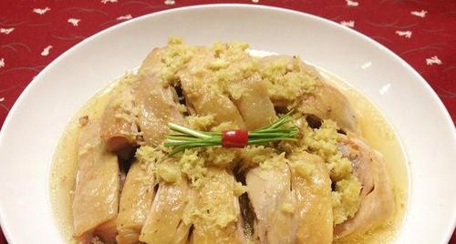 蒜泥白斩鸡做法(蒜泥白斩鸡做法窍门)-第1张图片-窝头美食网 蒜泥白斩鸡做法(蒜泥白斩鸡做法窍门)-第1张图片-窝头美食网