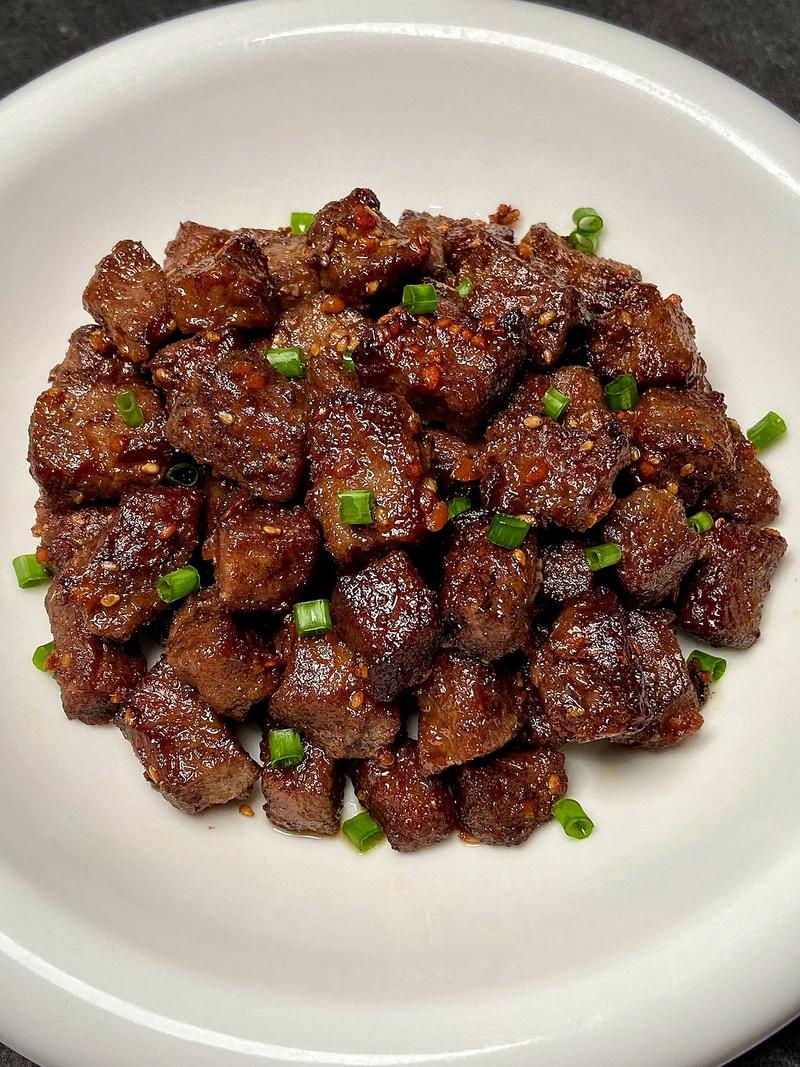 青椒孜然炒牛肉的做法(青椒孜然炒牛肉的做法大全)-第1张图片-窝头美食网 青椒孜然炒牛肉的做法(青椒孜然炒牛肉的做法大全)-第1张图片-窝头美食网