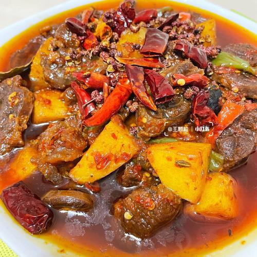 牛肉炒土豆青椒做法大全(青椒土豆牛肉丝的做法)-第5张图片-窝头美食网 牛肉炒土豆青椒做法大全(青椒土豆牛肉丝的做法)-第5张图片-窝头美食网