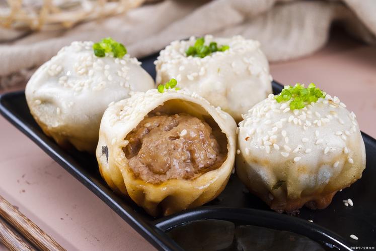 常州白斩鸡做法(常州白斩鸡哪里好吃)-第1张图片-窝头美食网 常州白斩鸡做法(常州白斩鸡哪里好吃)-第1张图片-窝头美食网